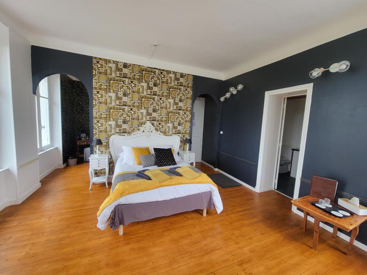 Chateau De Surville Surville  Rom bilde